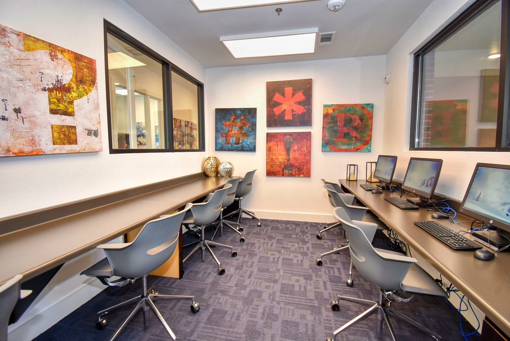 Computer business center at Pathways at Chalmers Courts South